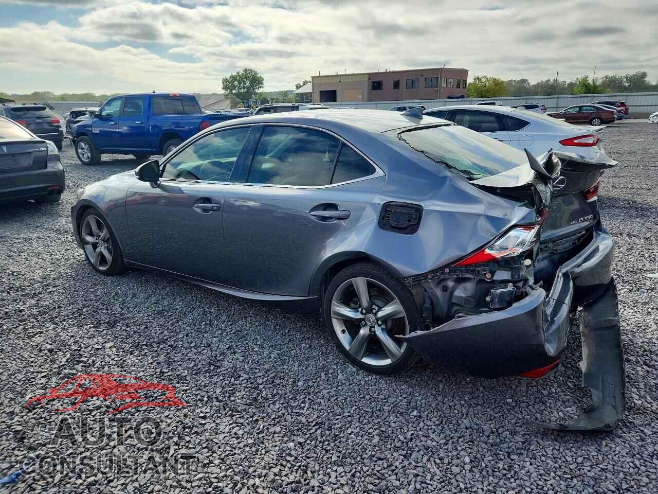 LEXUS IS 2014 - JTHCE1D28E5003138
