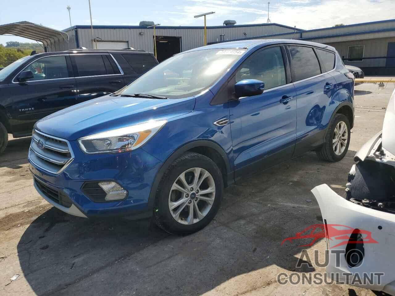 FORD ESCAPE 2017 - 1FMCU0GD7HUD95384