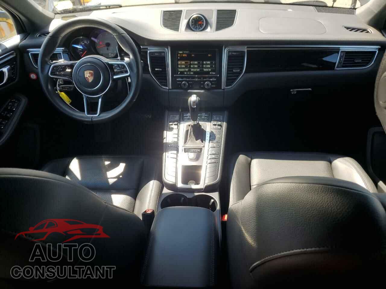 PORSCHE MACAN 2016 - WP1AB2A55GLB40623