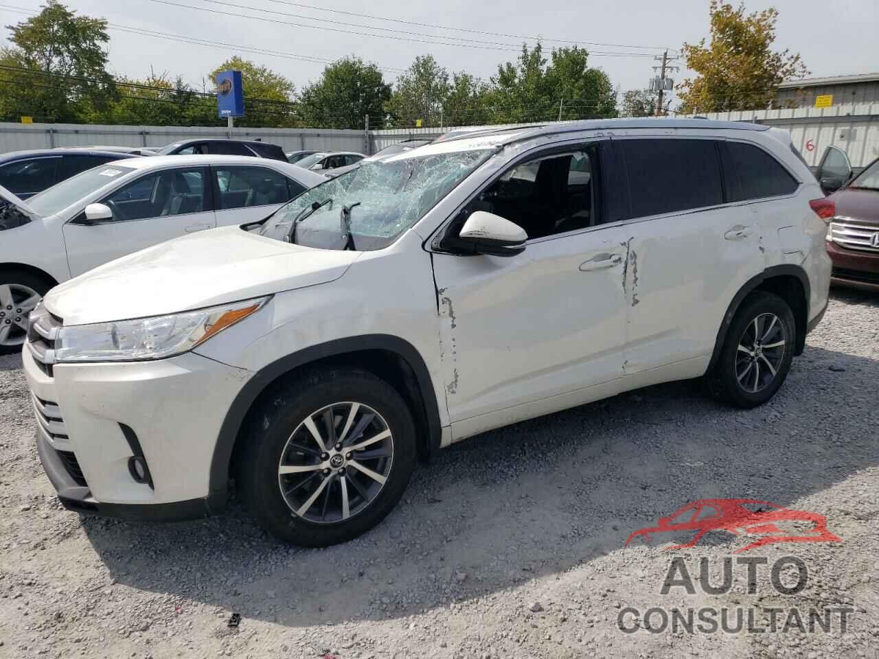 TOYOTA HIGHLANDER 2018 - 5TDJZRFH6JS485383