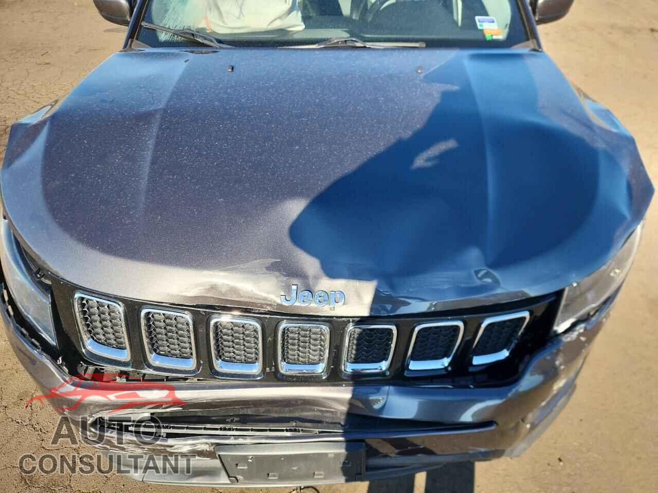 JEEP COMPASS 2019 - 3C4NJDBB4KT813159