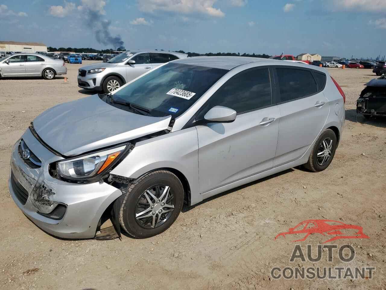 HYUNDAI ACCENT 2016 - KMHCT5AE8GU251357