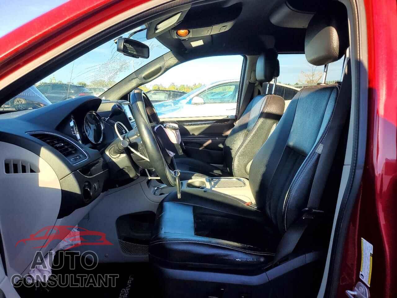 DODGE CARAVAN 2015 - 2C4RDGBG7FR684879