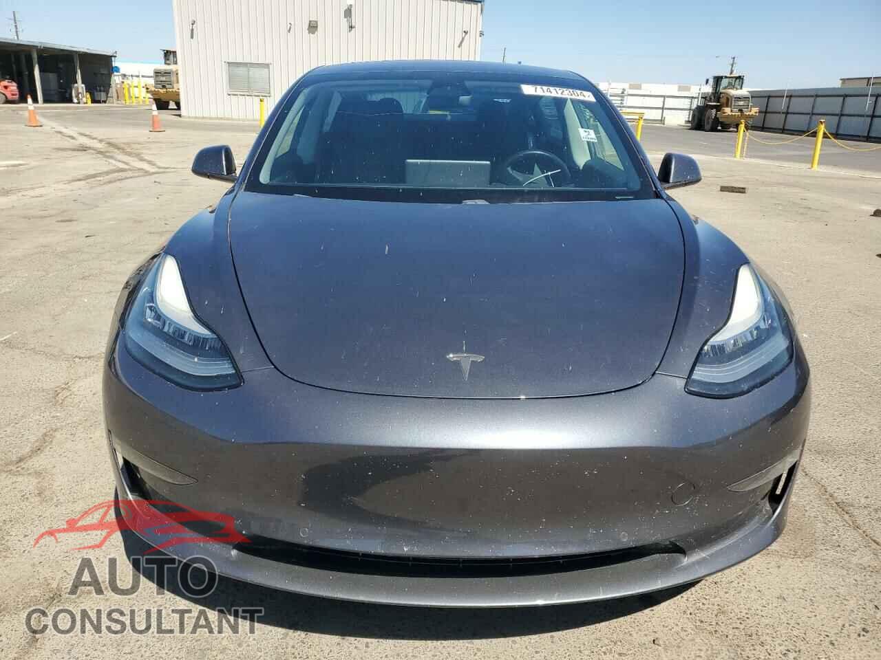 TESLA MODEL 3 2018 - 5YJ3E1EA4JF077656
