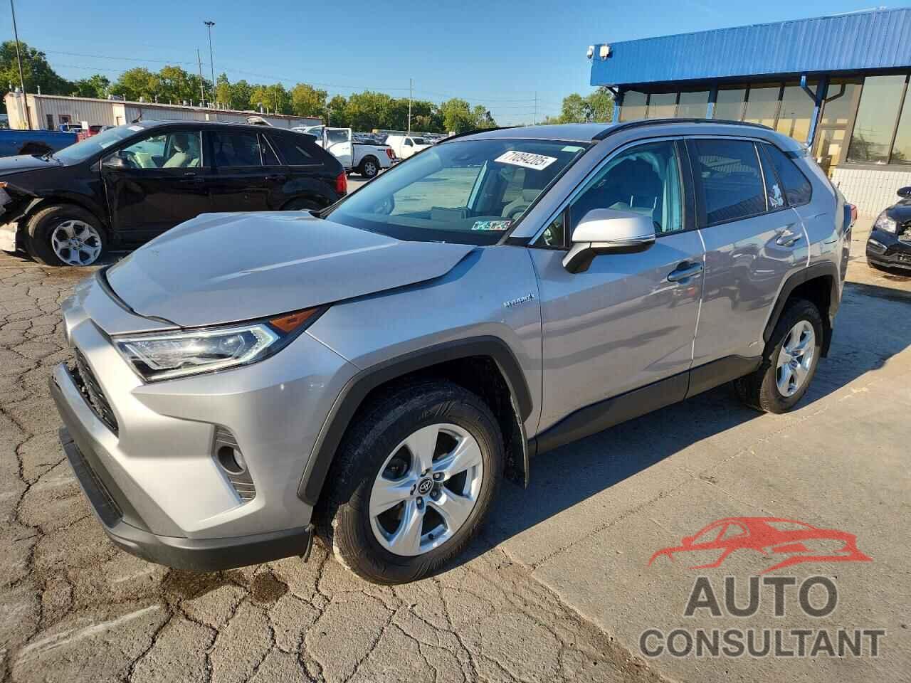 TOYOTA RAV4 2021 - 4T3R6RFV1MU011135
