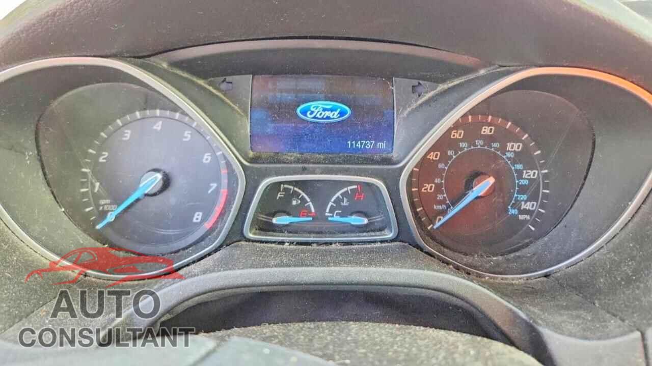 FORD FOCUS 2014 - 1FADP3F2XEL149213