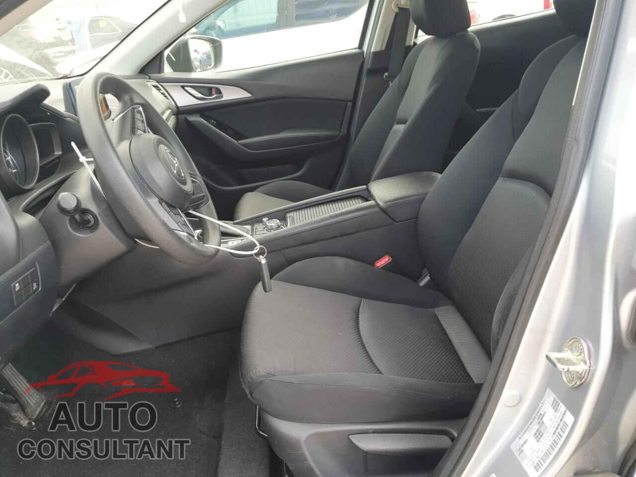 MAZDA 3 2017 - 3MZBN1K72HM113724