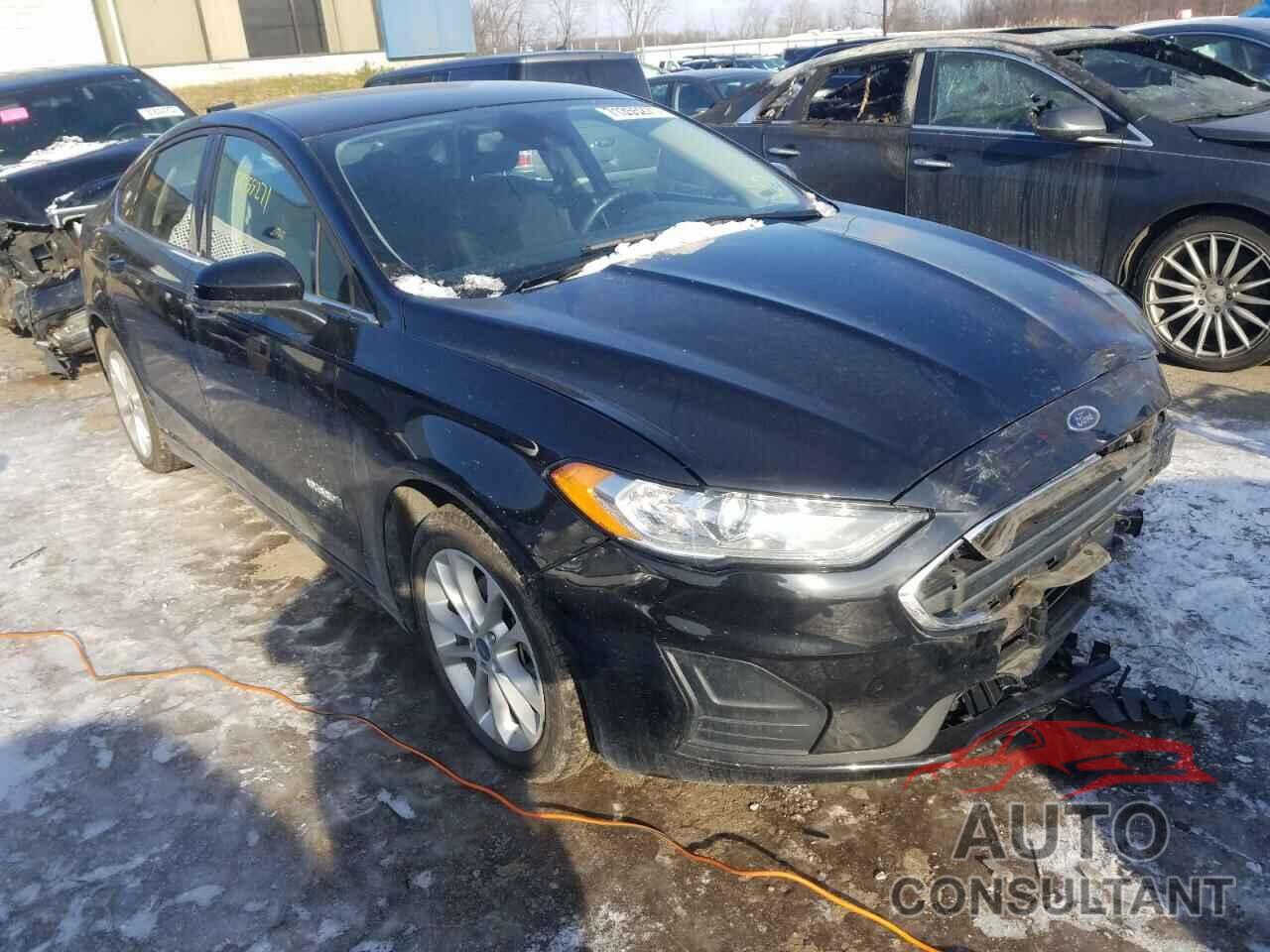 FORD FUSION 2019 - 3FA6P0LU2KR208572