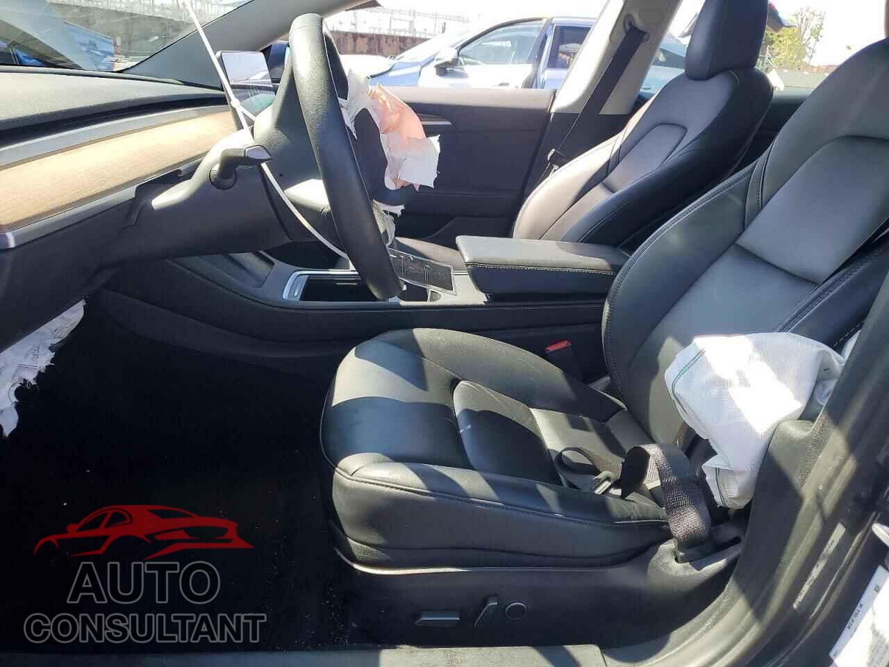 TESLA MODEL 3 2021 - 5YJ3E1EA4MF994732