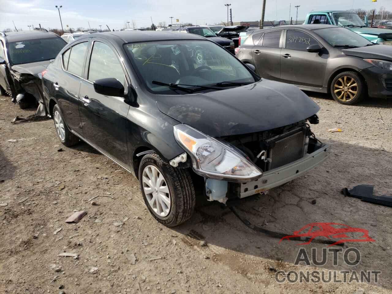 NISSAN VERSA 2018 - 3N1CN7AP5JL881515