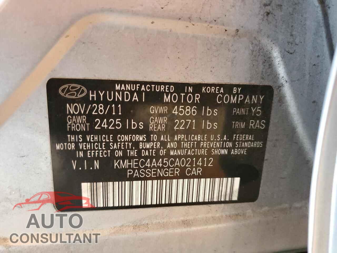 HYUNDAI SONATA 2012 - KMHEC4A45CA021412