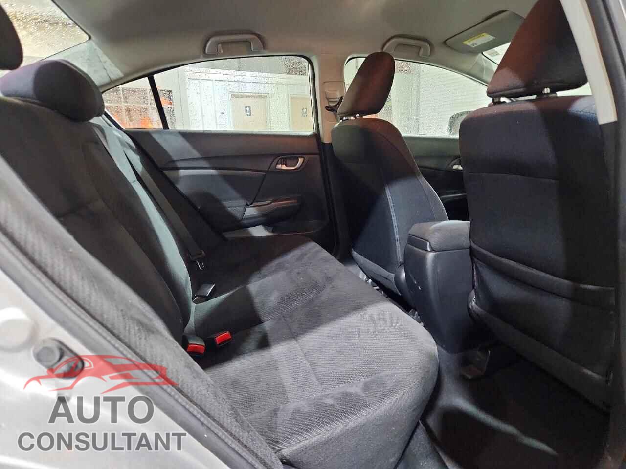 HONDA CIVIC 2013 - 19XFB2F59DE211178