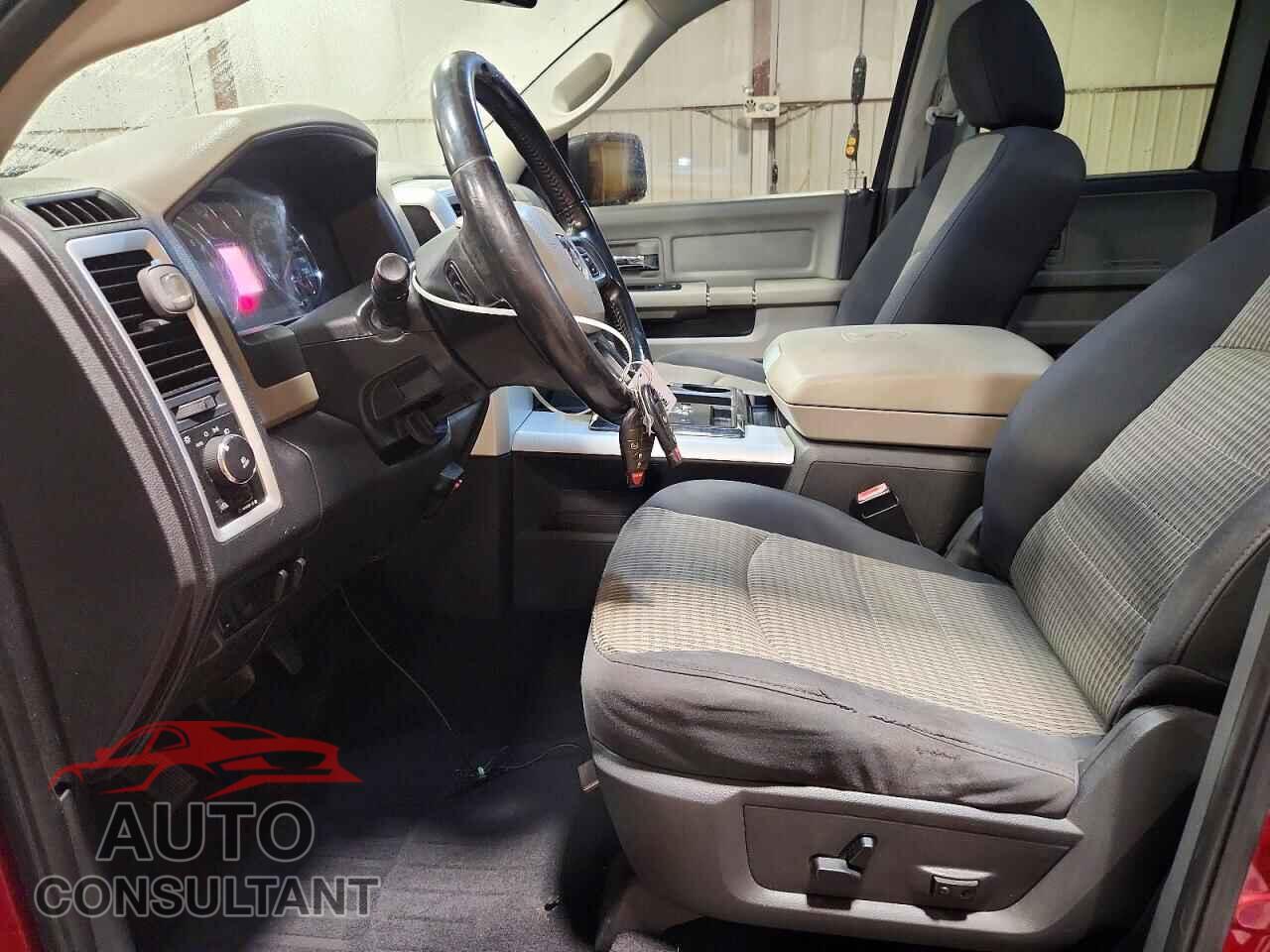DODGE RAM 1500 2012 - 1C6RD7GT4CS106410