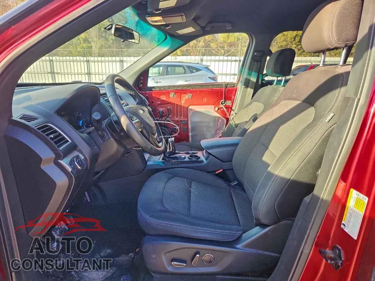 FORD EXPLORER 2017 - 1FM5K7D82HGD80272