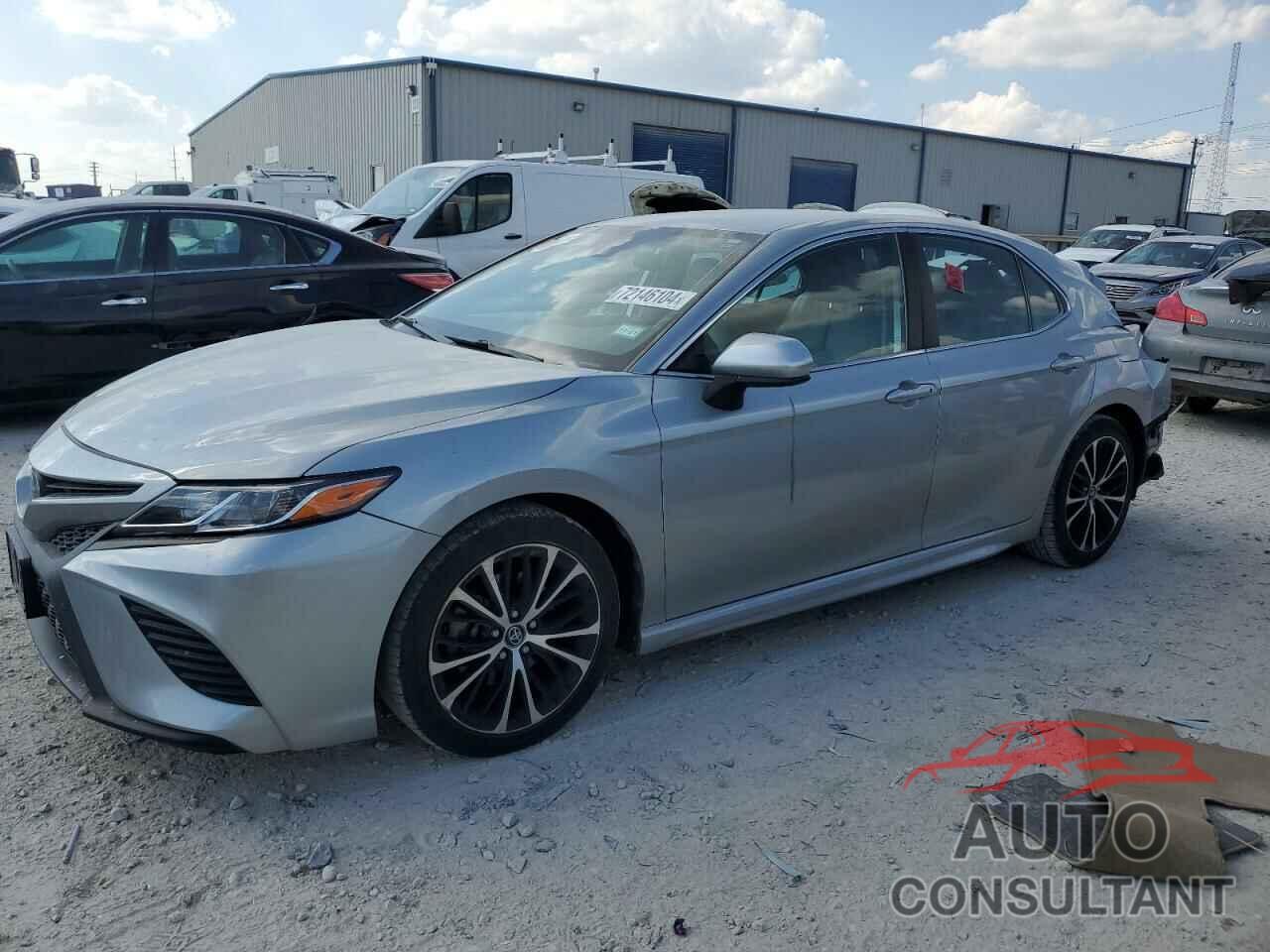 TOYOTA CAMRY 2020 - 4T1G11AK2LU868219