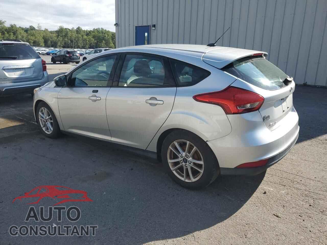 FORD FOCUS 2016 - 1FADP3K28GL323563