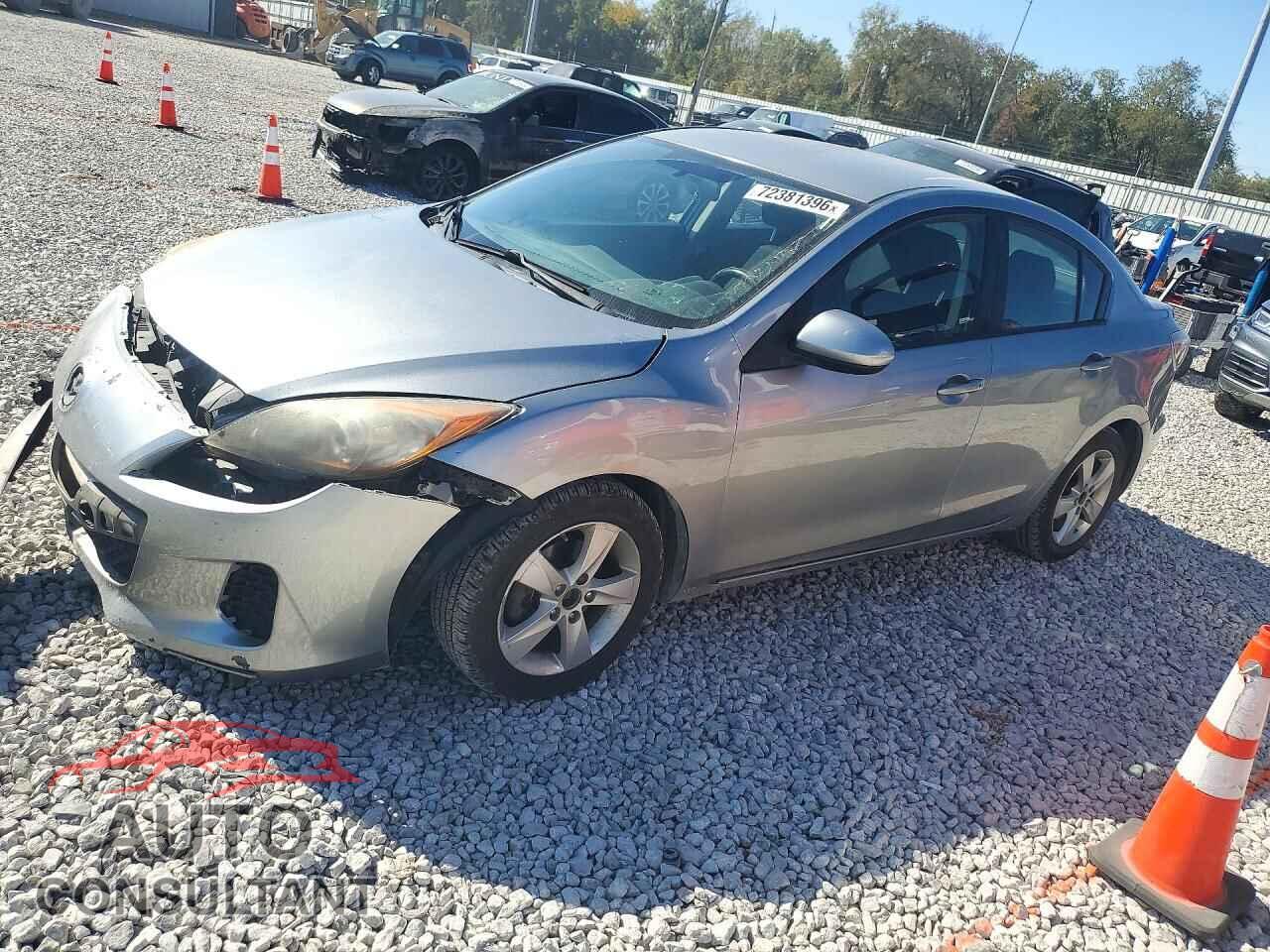 MAZDA 3 2012 - JM1BL1V84C1678043