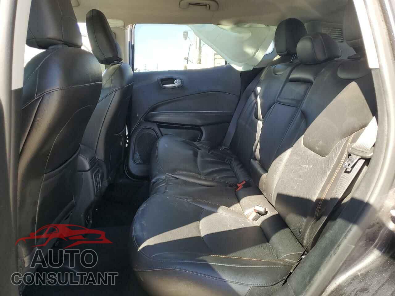 JEEP COMPASS 2019 - 3C4NJDCB8KT695289