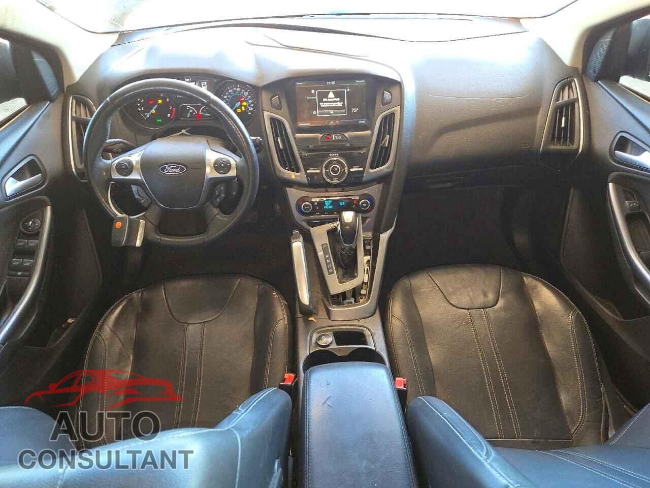 FORD FOCUS 2012 - 1FAHP3N24CL378860