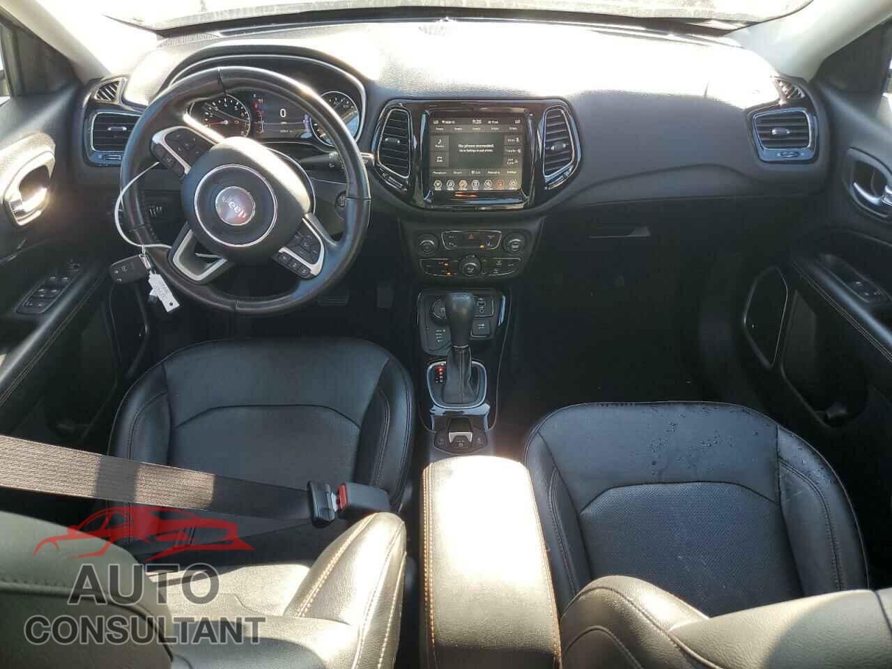 JEEP COMPASS 2021 - 3C4NJDCB3MT529541