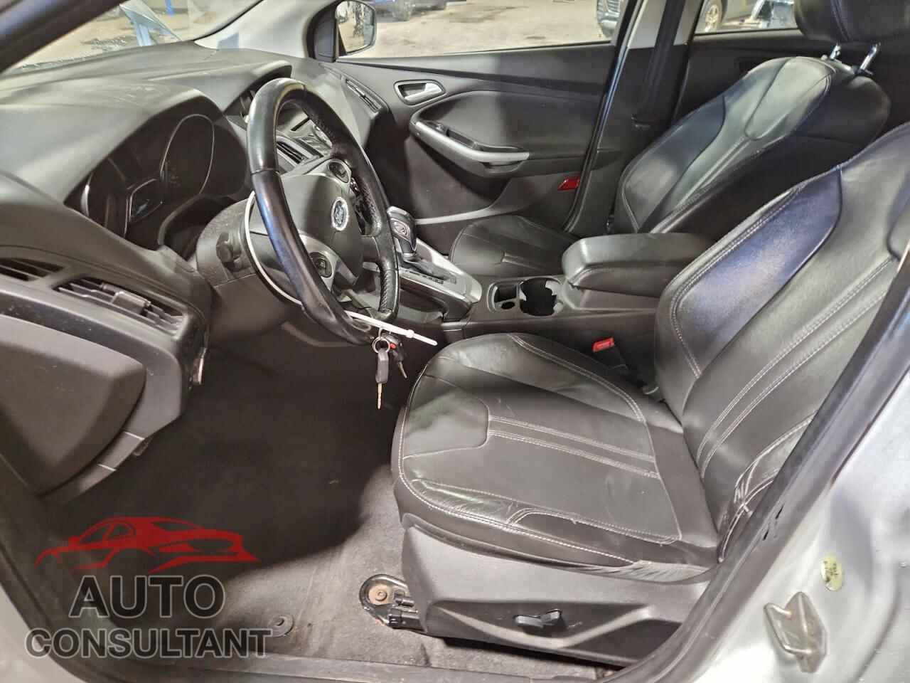 FORD FOCUS 2013 - 1FADP3F23DL354600