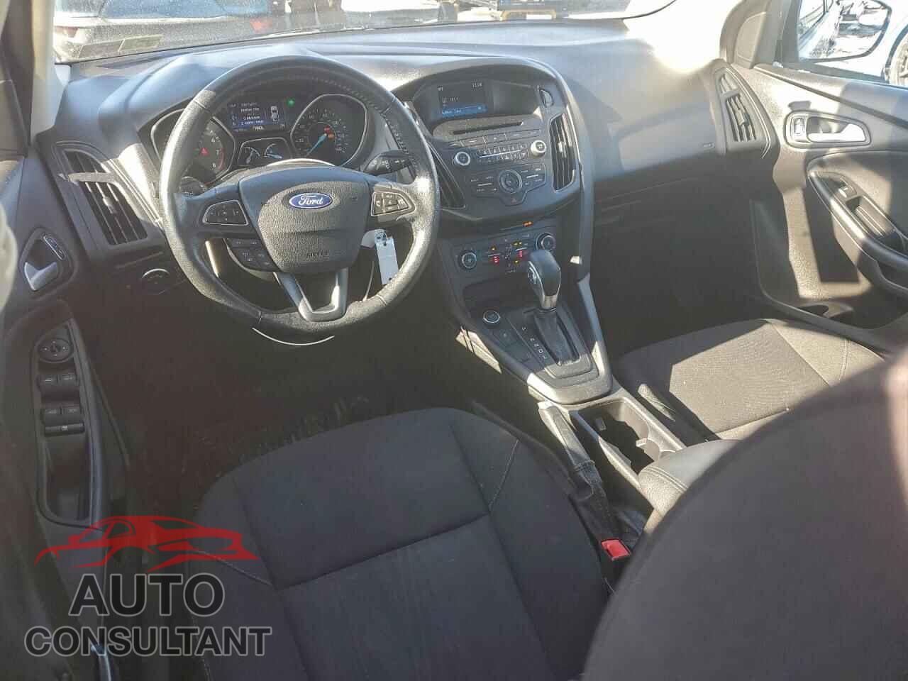 FORD FOCUS 2017 - 1FADP3F20HL321897