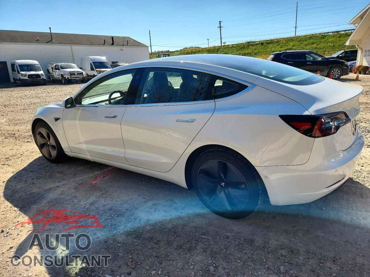 TESLA MODEL 3 2018 - 5YJ3E1EB2JF089054