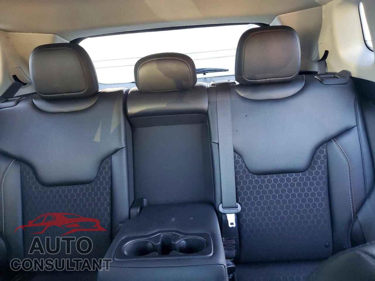 JEEP COMPASS 2018 - 3C4NJDBB3JT418534