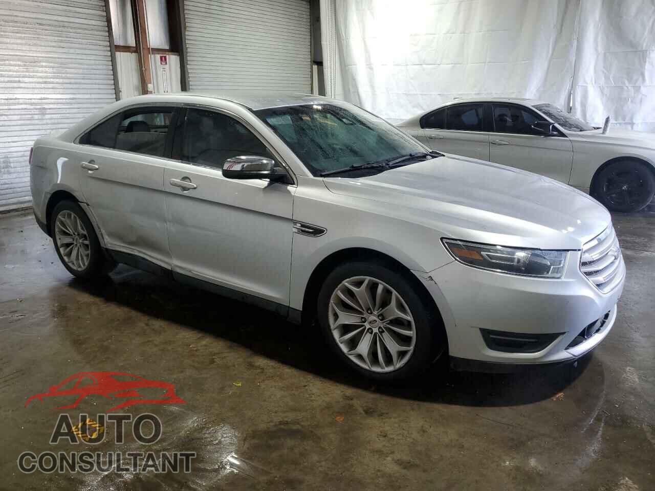FORD TAURUS 2017 - 1FAHP2F84HG113062