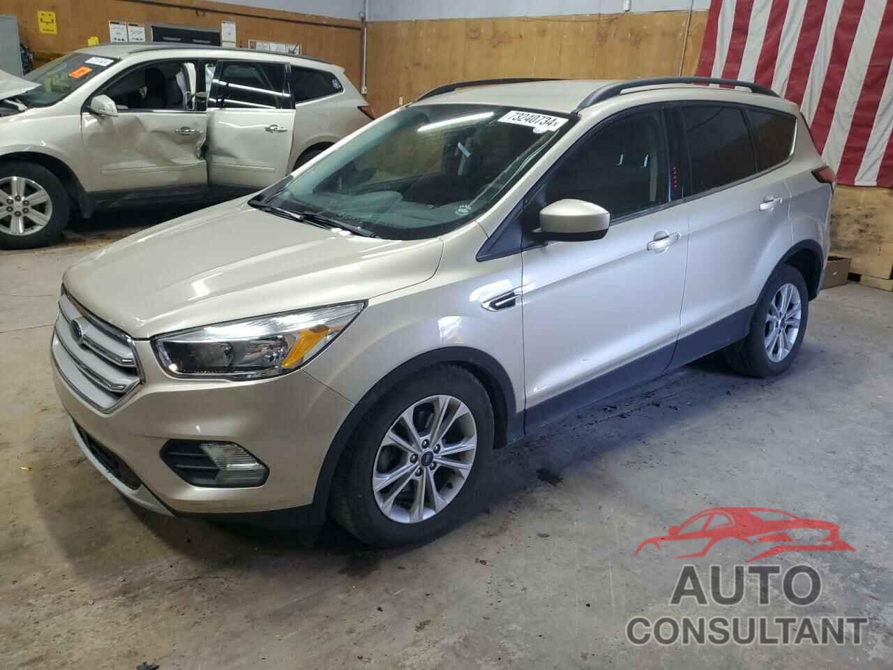 FORD ESCAPE 2018 - 1FMCU0GD0JUC69423
