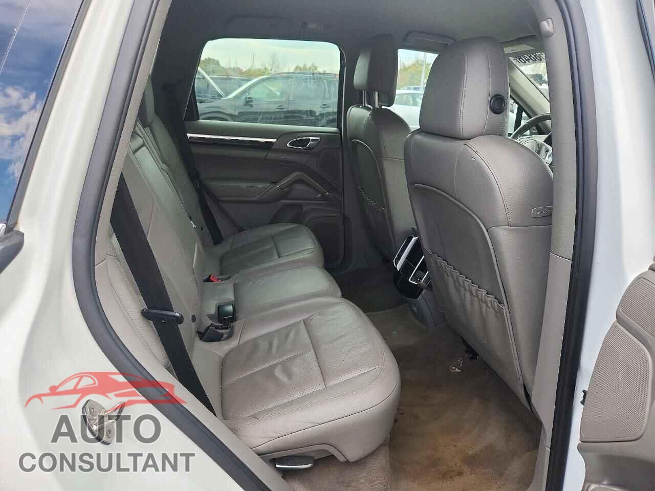 PORSCHE CAYENNE 2013 - WP1AA2A21DLA02789