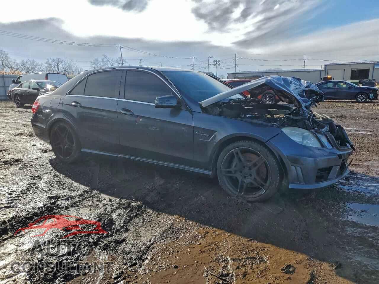 MERCEDES-BENZ E-CLASS 2010 - WDDHF7HB4AA065161