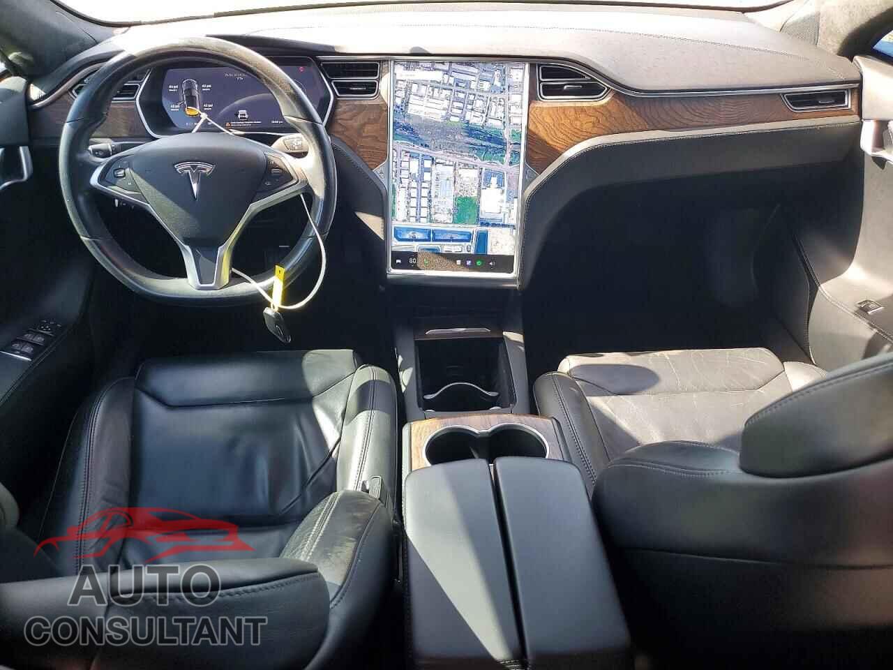 TESLA MODEL S 2017 - 5YJSA1E19HF203205
