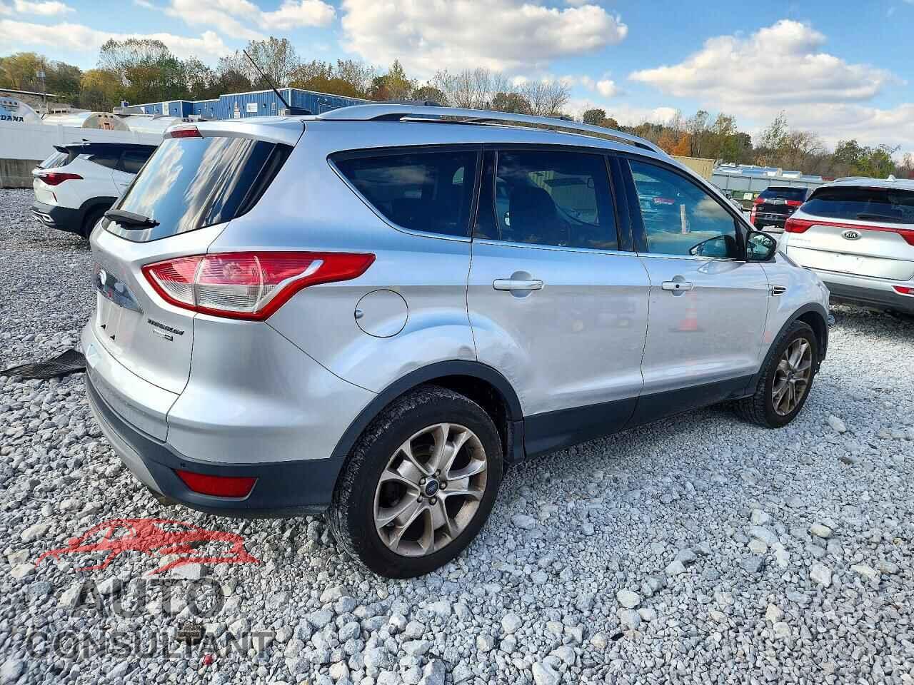 FORD ESCAPE 2016 - 1FMCU9J99GUA27151
