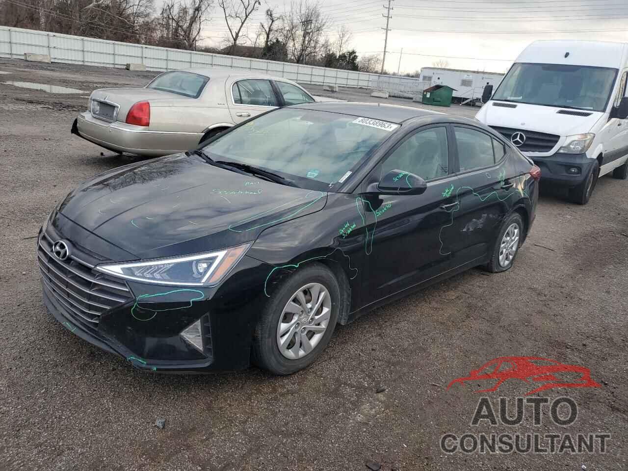 HYUNDAI ELANTRA 2019 - 5NPD74LF8KH449971