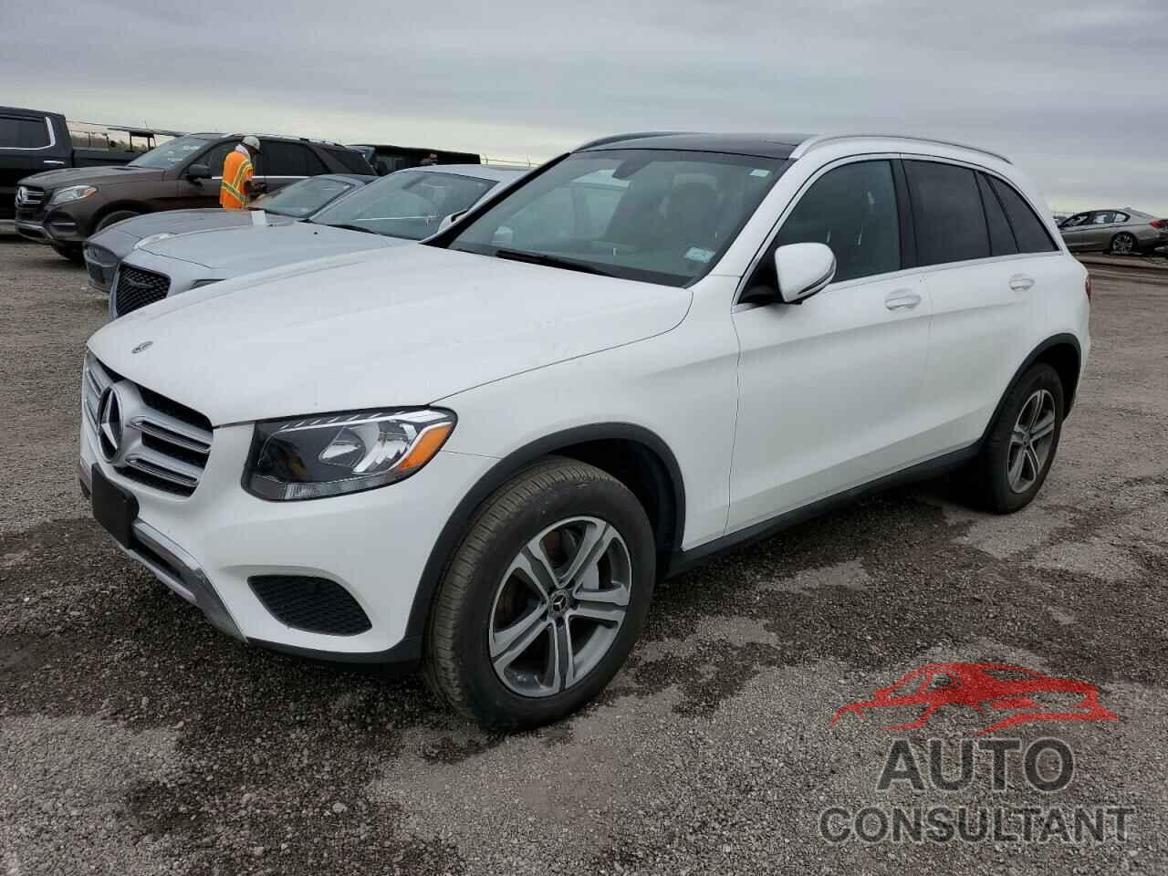 MERCEDES-BENZ GLC-CLASS 2018 - WDC0G4KB1JV040927