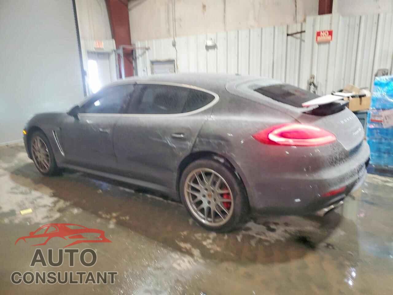 PORSCHE PANAMERA 2015 - WP0BC2A7XFL075075