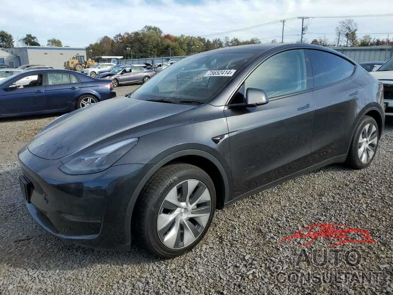 TESLA MODEL Y 2024 - 7SAYGDED6RF004718