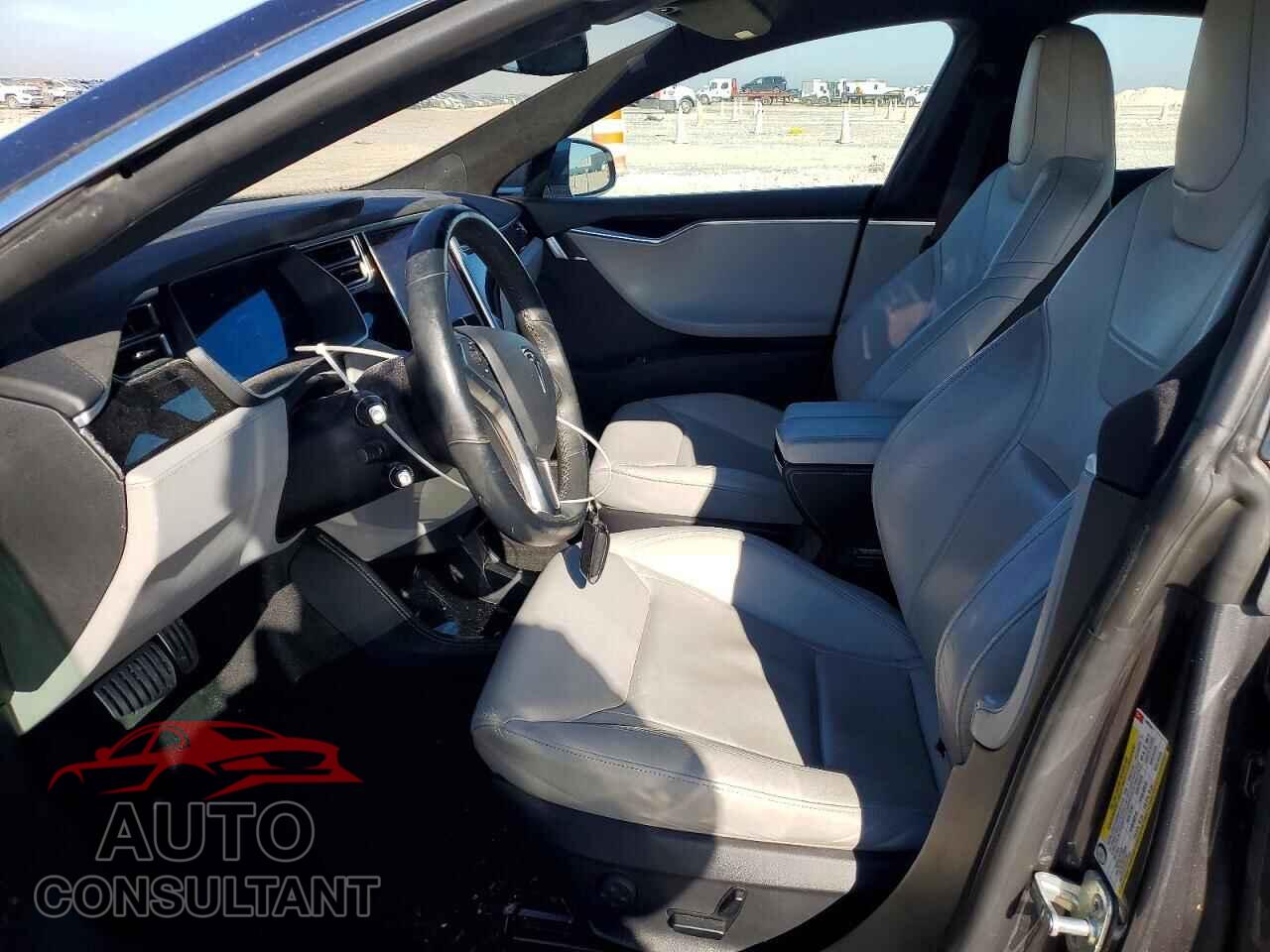 TESLA MODEL S 2015 - 5YJSA1H49FF086454