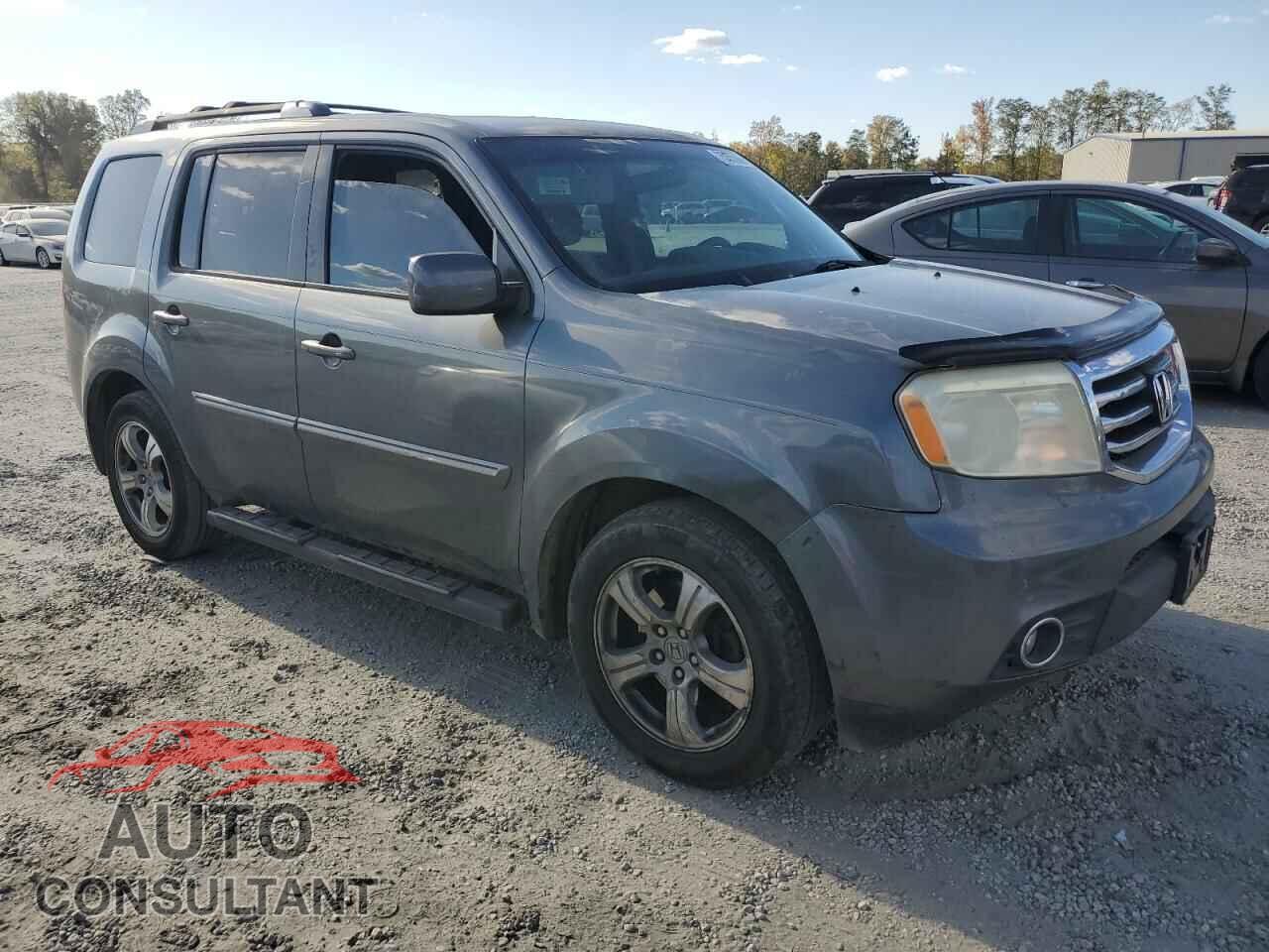 HONDA PILOT 2013 - 5FNYF3H45DB024960