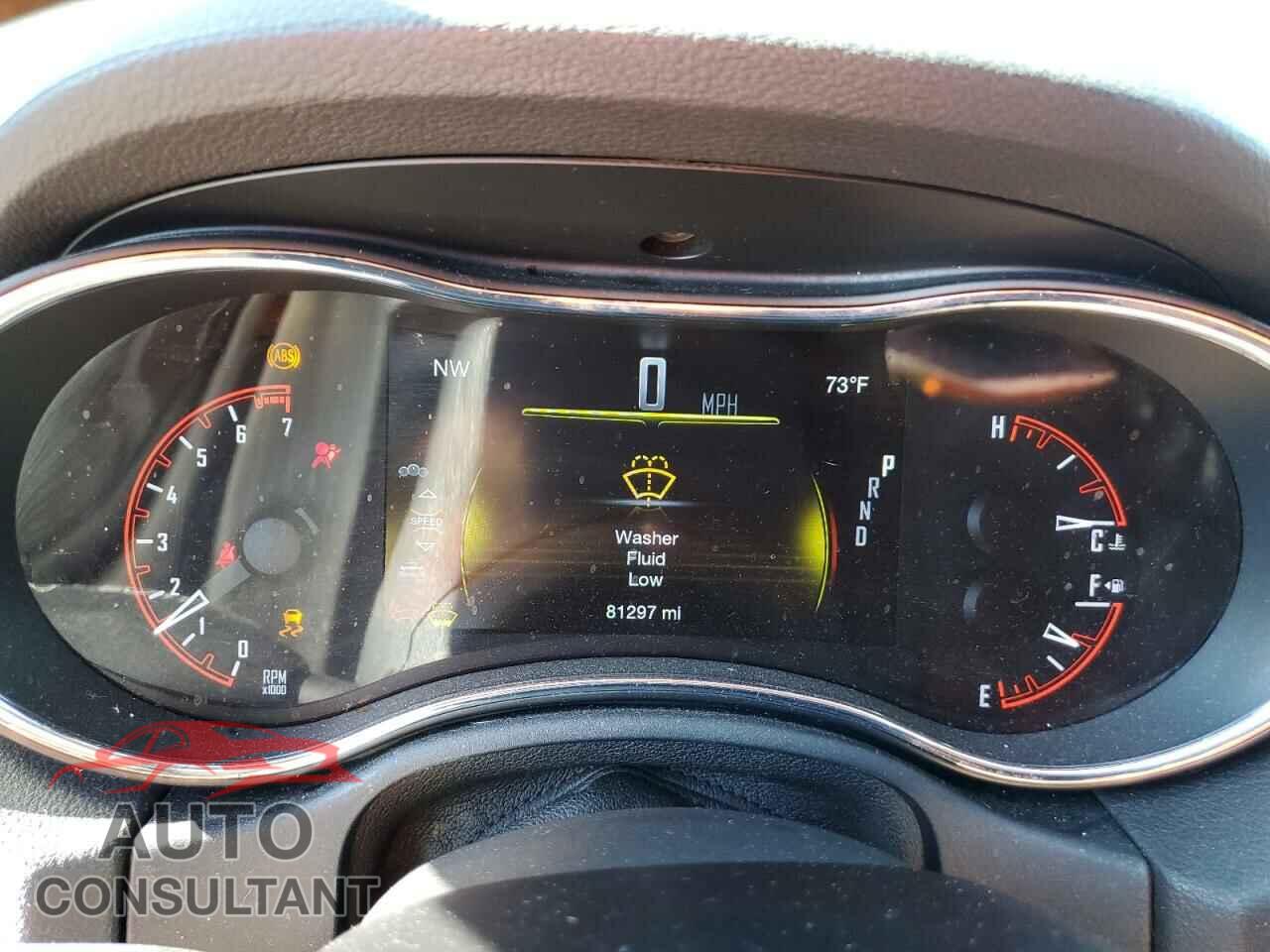DODGE DURANGO 2018 - 1C4RDHAG4JC447825