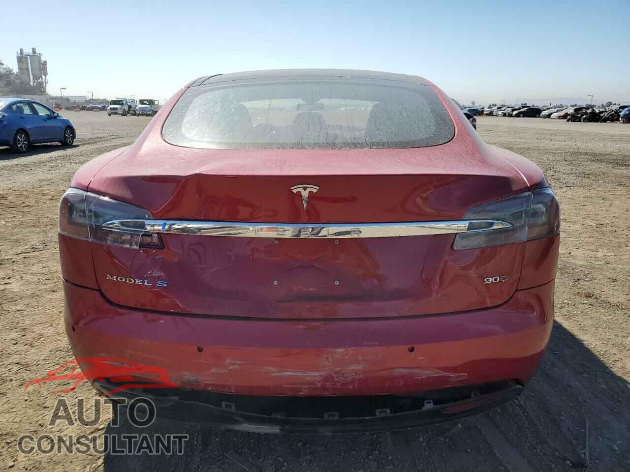 TESLA MODEL S 2016 - 5YJSA1E21GF160812