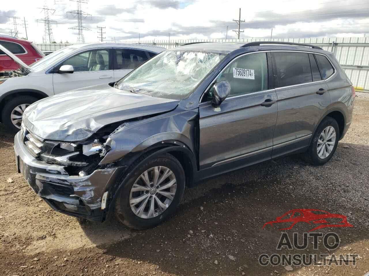 VOLKSWAGEN TIGUAN 2018 - 3VV2B7AX4JM036555