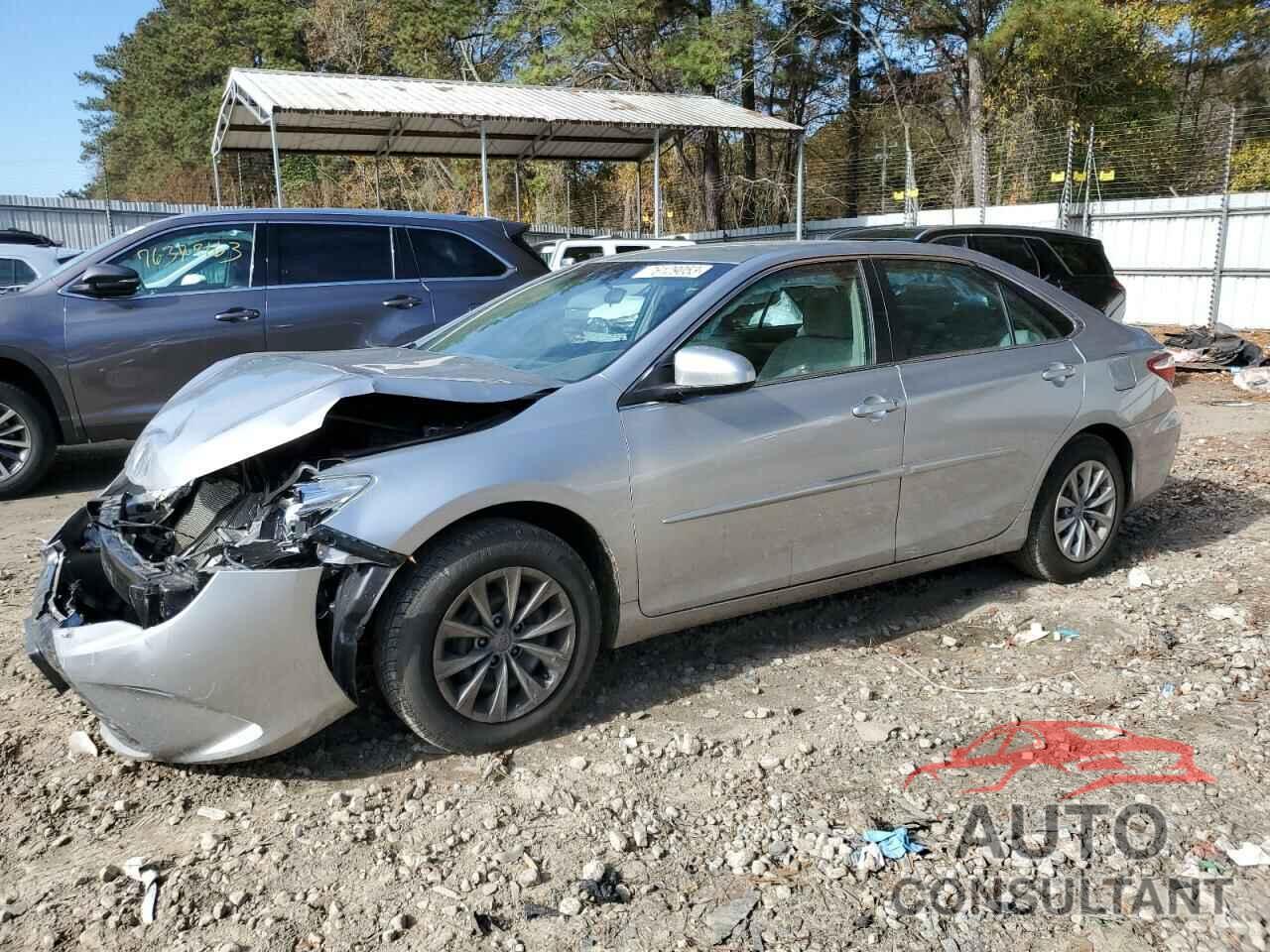 TOYOTA CAMRY 2016 - 4T4BF1FK3GR518632