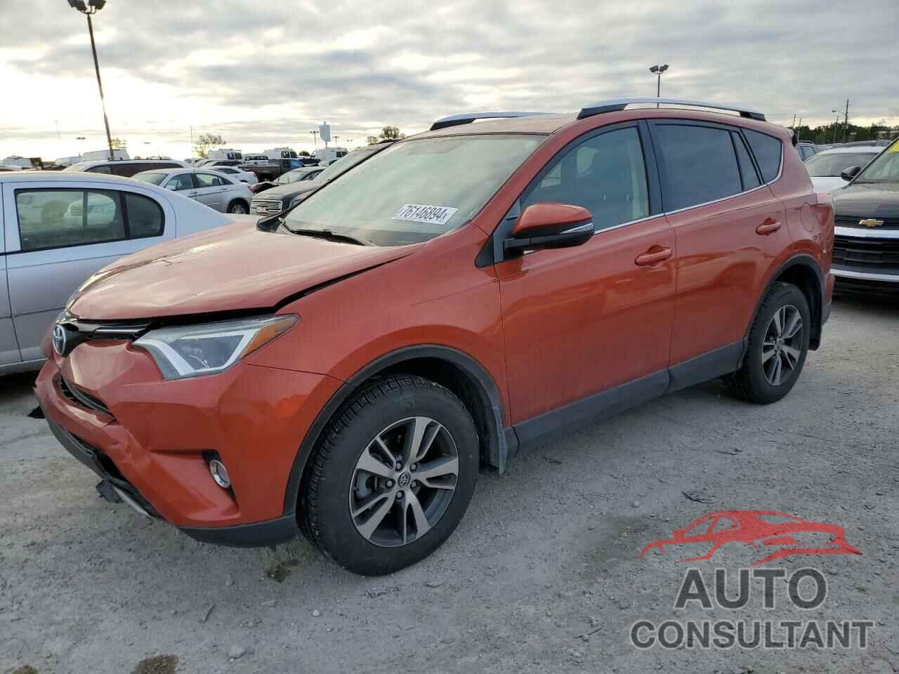 TOYOTA RAV4 2016 - JTMRFREV0GJ103552
