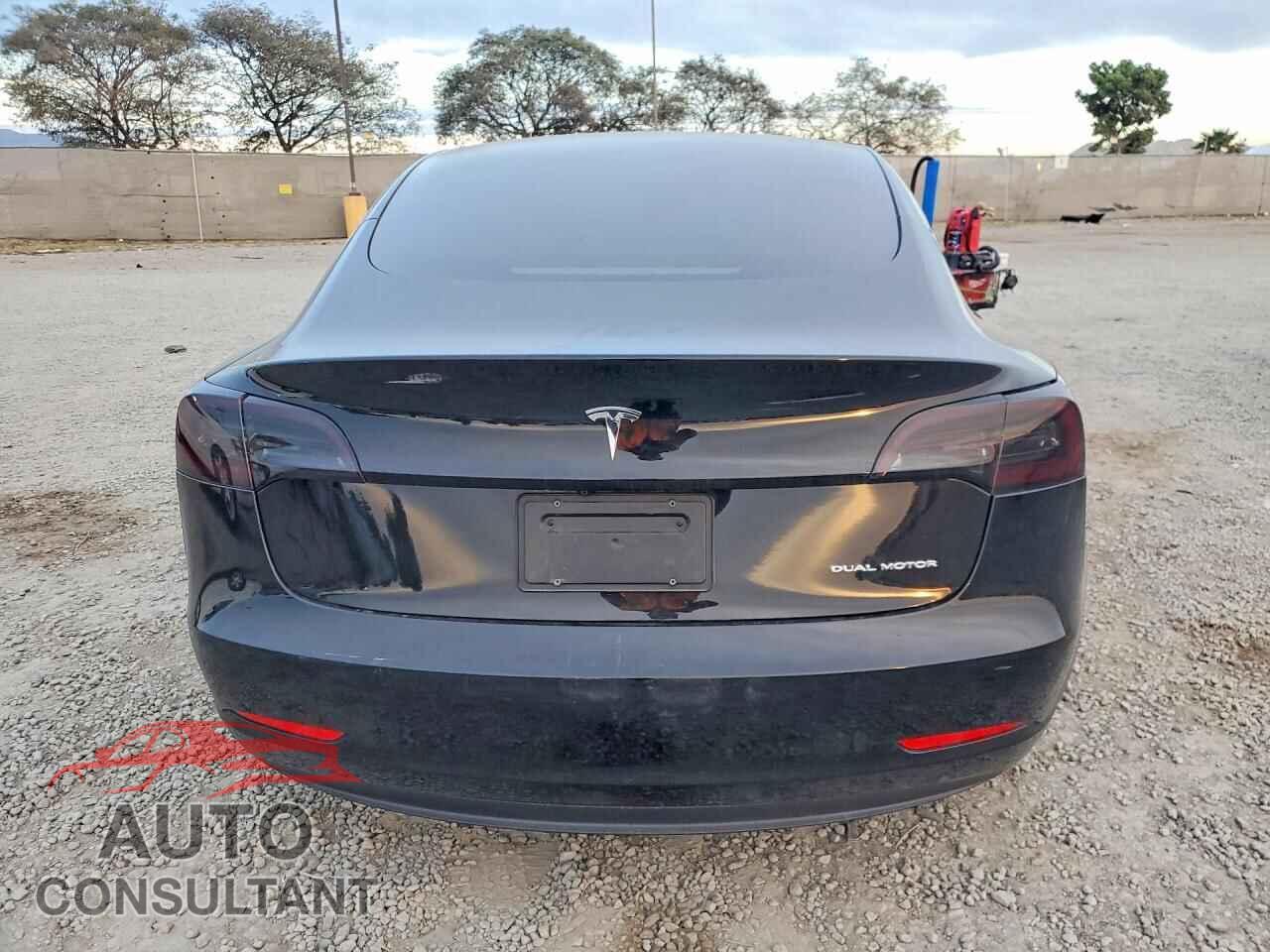 TESLA MODEL 3 2023 - 5YJ3E1EB0PF468045