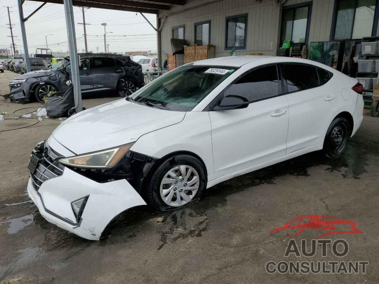 HYUNDAI ELANTRA 2019 - 5NPD74LF0KH426572