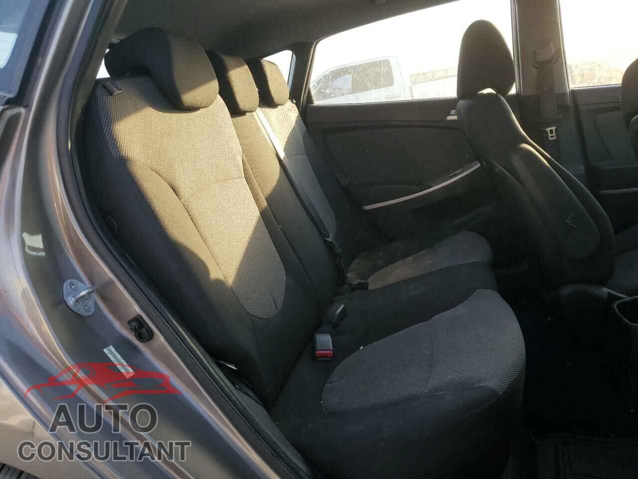 HYUNDAI ACCENT 2013 - KMHCT5AE3DU132014