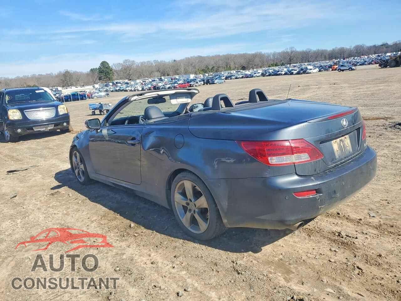 LEXUS IS 2011 - JTHFE2C21B2505328