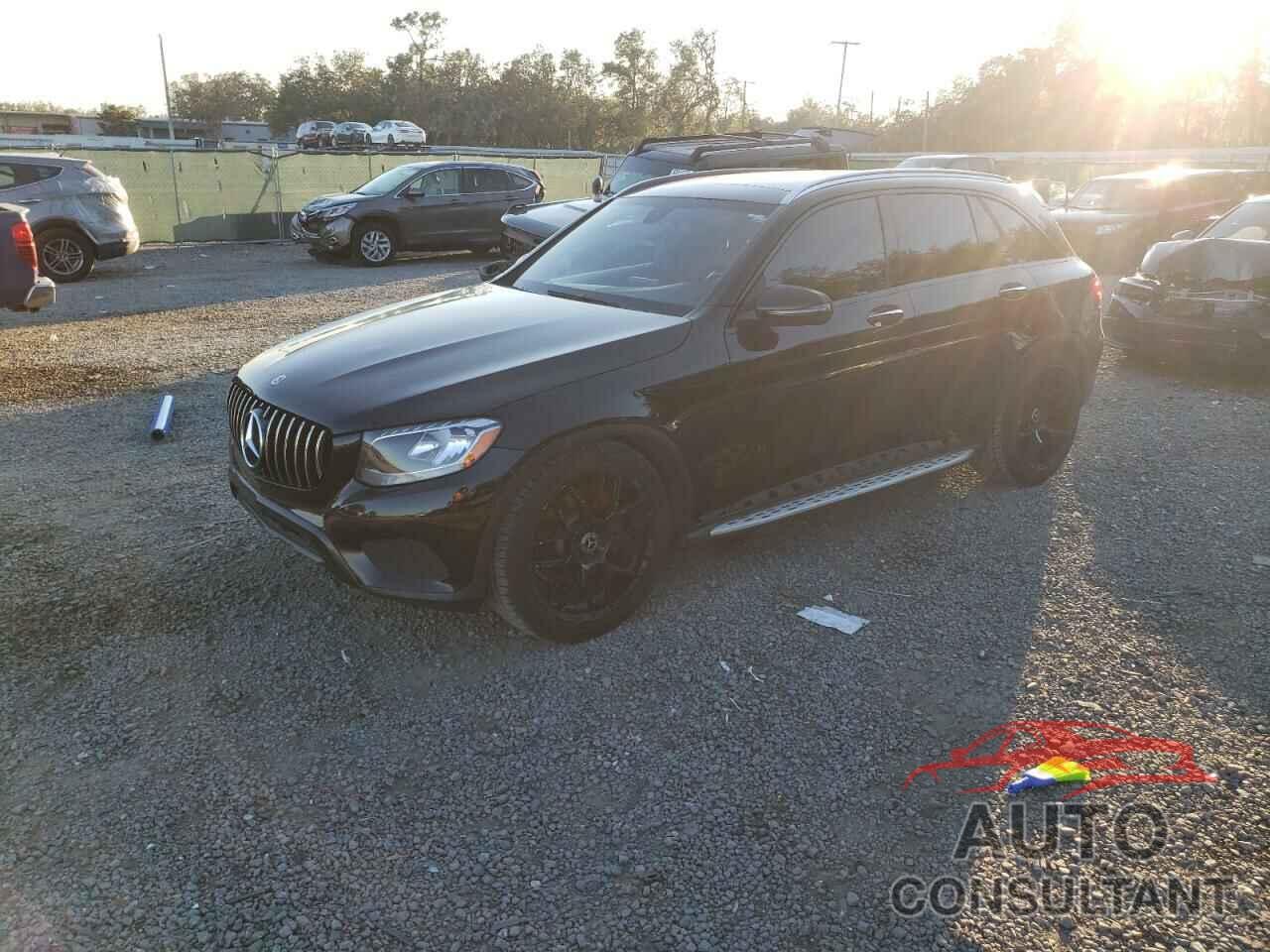 MERCEDES-BENZ GLC-CLASS 2018 - WDC0G4JB3JV061506